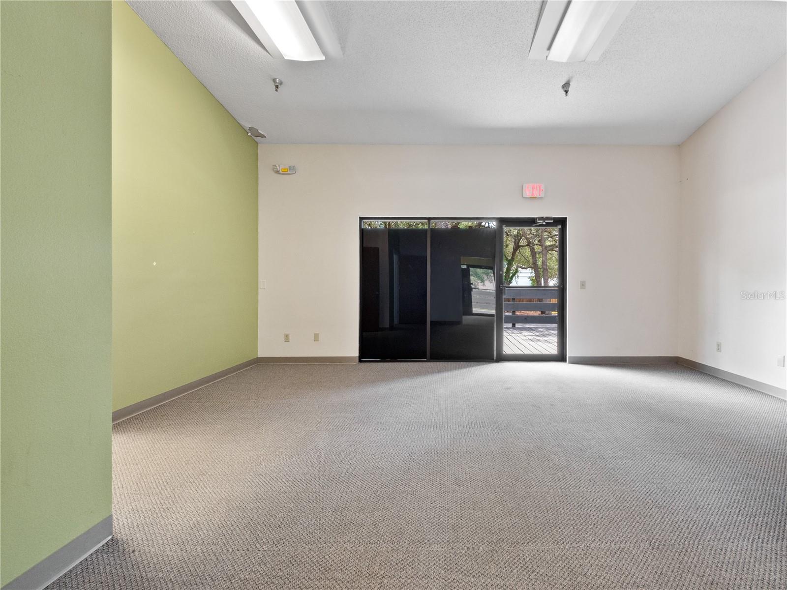 PRESCOTT OFFICE SITE - Commercial Lease