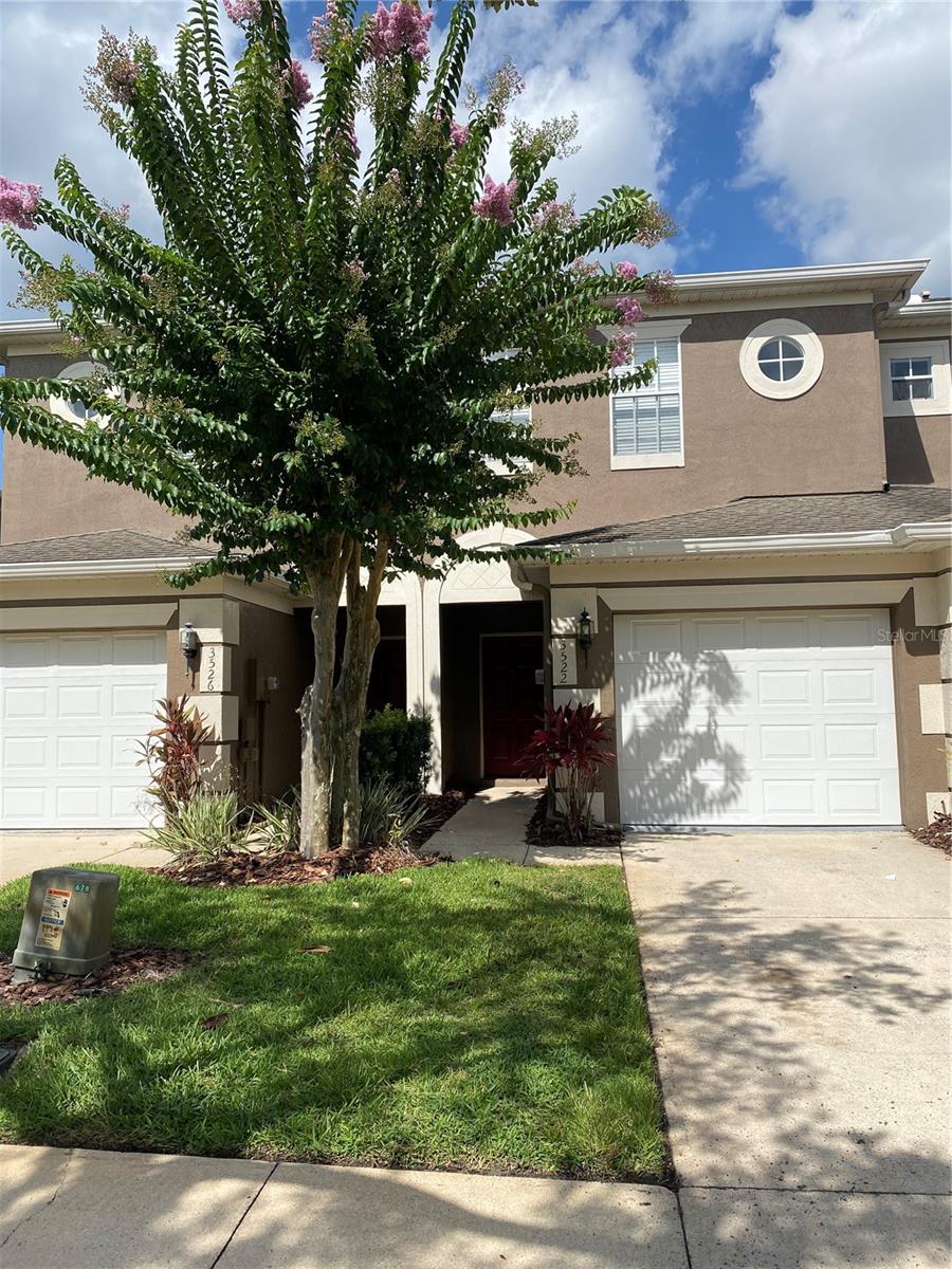 Beautiful townhouse 3 bedrooms and 2.5 bathrooms is located in the gated community of Victoria Pines and includes a 1 car garage. The downstairs level has an open floor plan that includes a living room, dining area, full kitchen with breakfast bar and 1/2 bath and a little storage Downstairs level is all tile water proof. Upstairs is carpeted with 3 bedrooms, including 2 that share a Jack and Jill bath. The washer & dryer are also conveniently located upstairs. There is a porch with a beautiful pond view. This community is excellent located. Has a pool, clubhouse and gym. HOA approval is required for this community. The community require an application fee: - Landlord application fee: $75 per adult older than 18 years ( non refundable )
