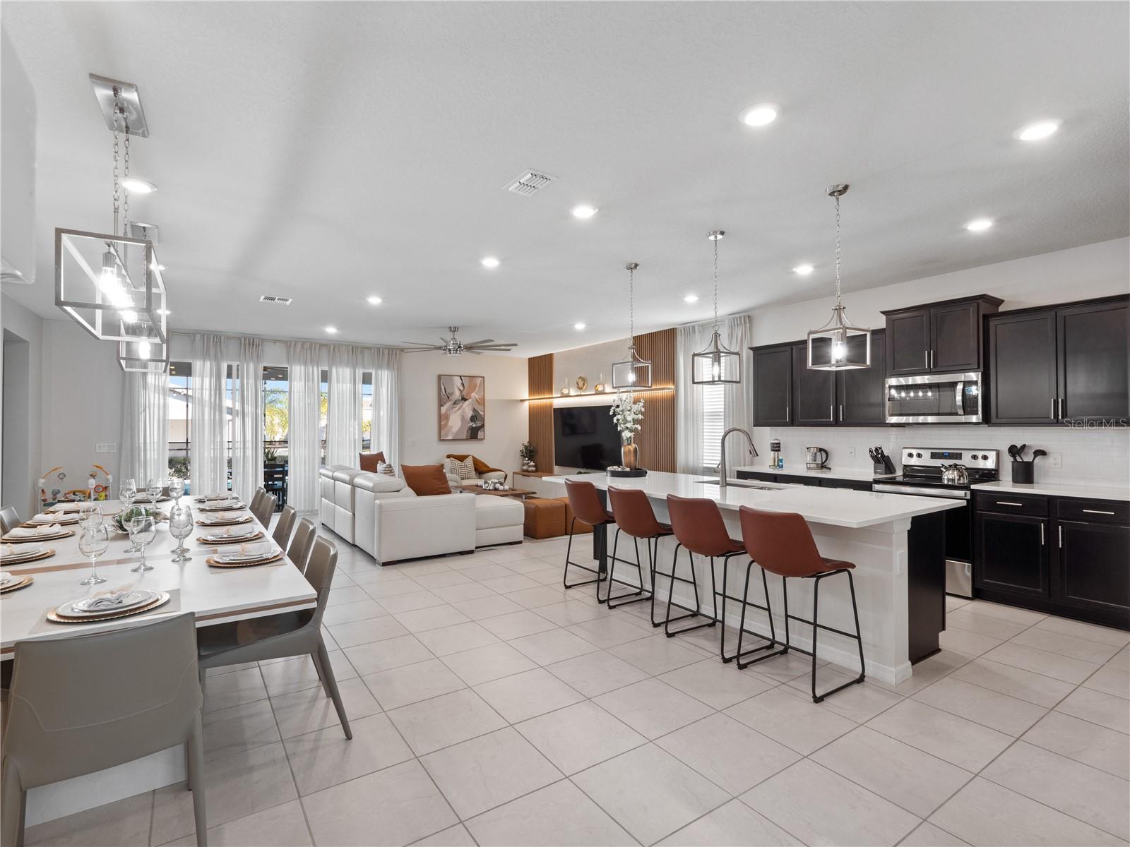 WINDSOR ISLAND RESIDENCE PH 2A - Residential