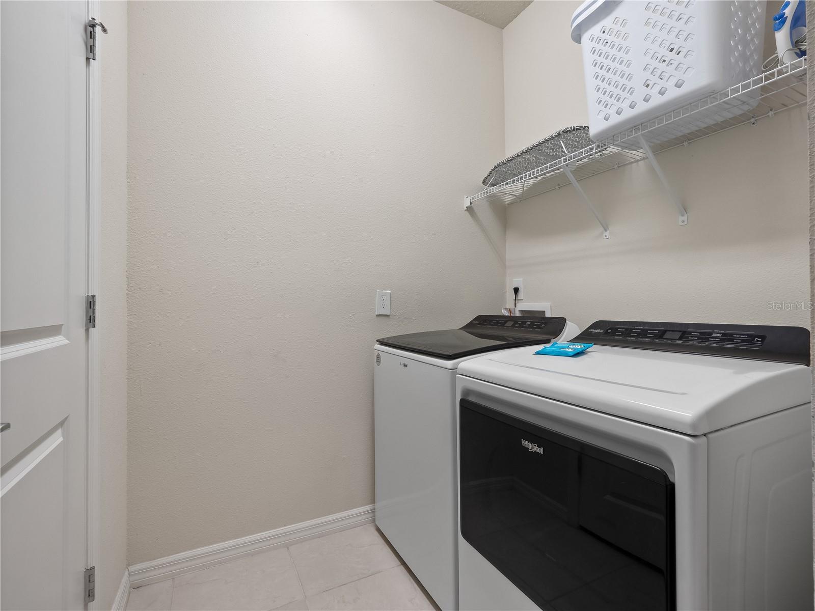 WINDSOR ISLAND RESIDENCE PH 2A - Residential