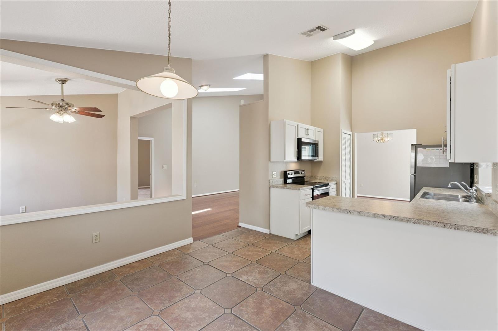 BRYN MAWR PH 02 - Residential