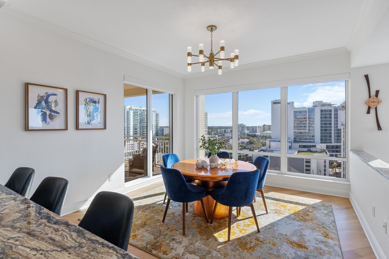 THE TOWER RESIDENCES - Residential