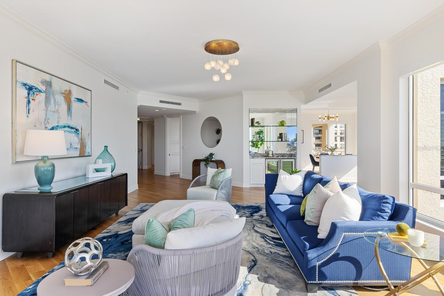 THE TOWER RESIDENCES - Residential