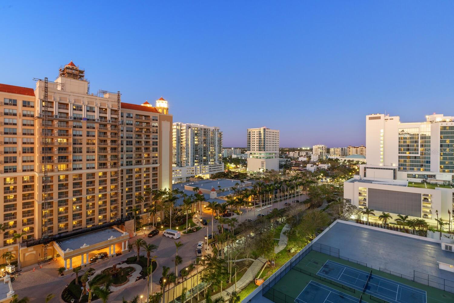 THE TOWER RESIDENCES - Residential