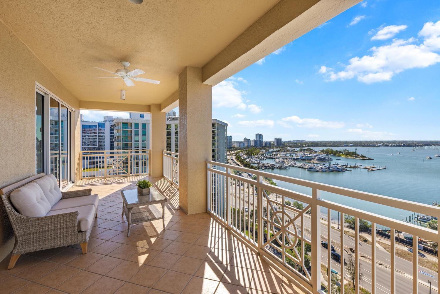 THE TOWER RESIDENCES - Residential