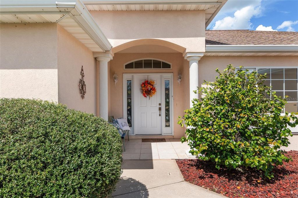 Photo of 9009 SE 136th Loop, Summerfield, FL 34491 (MLS # G5102559)