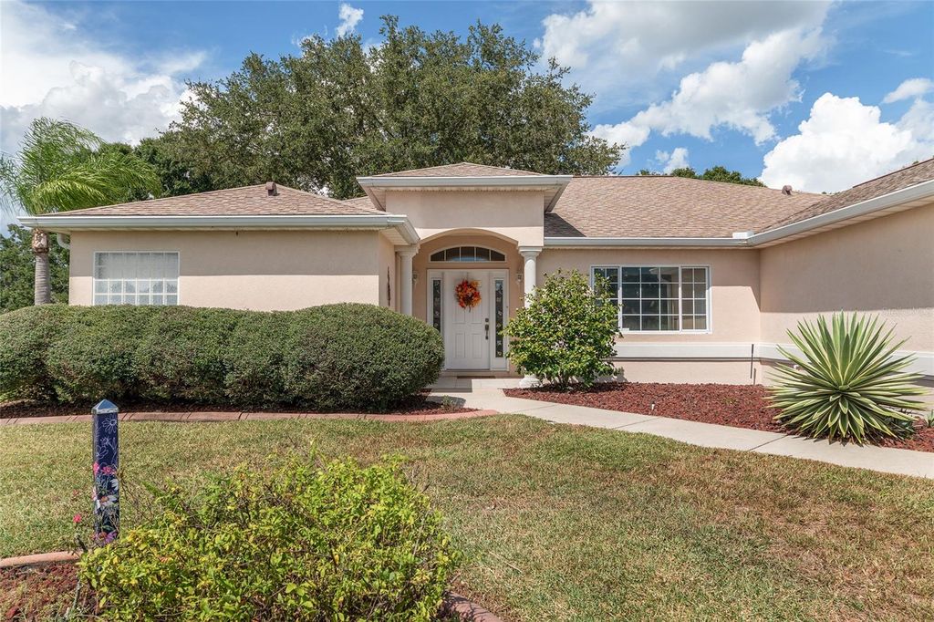 Photo of 9009 SE 136th Loop, Summerfield, FL 34491 (MLS # G5102559)