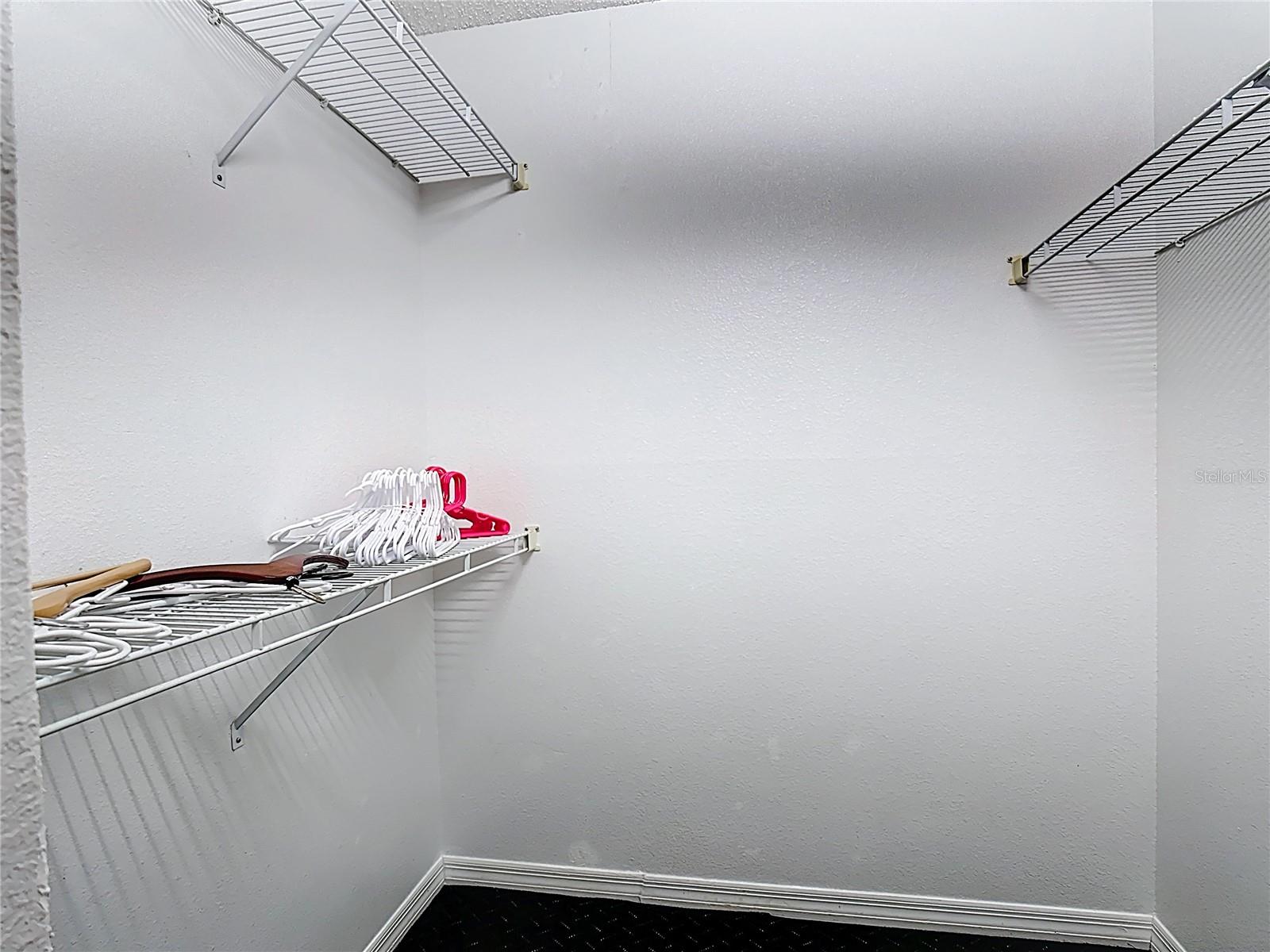 VILLAS AT SOMERSET THE - Residential