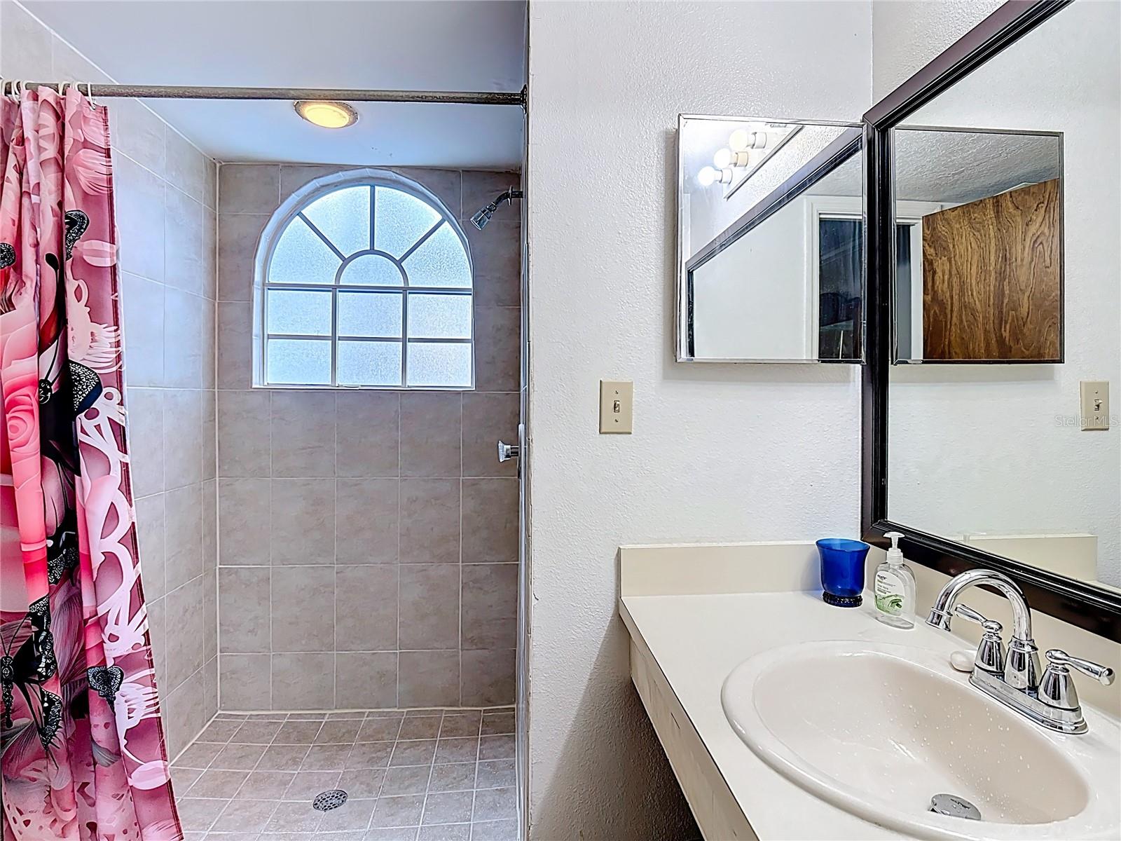 VILLAS AT SOMERSET THE - Residential