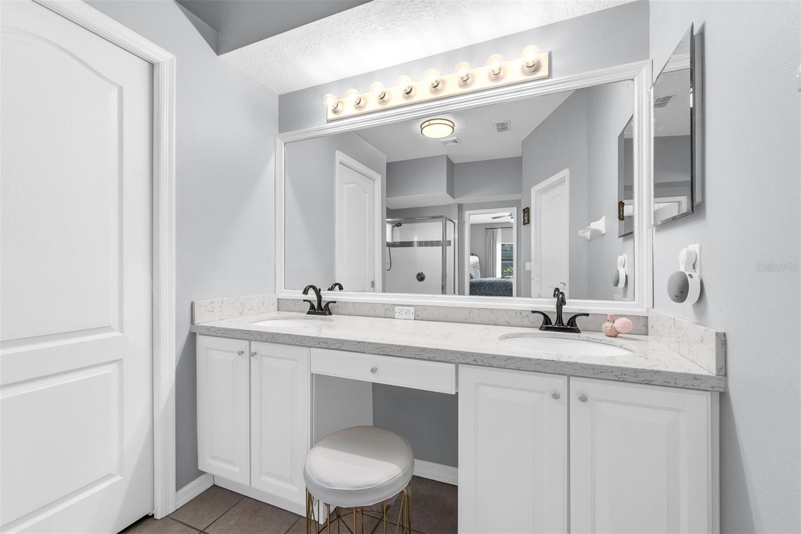 STONEYBROOK - Residential