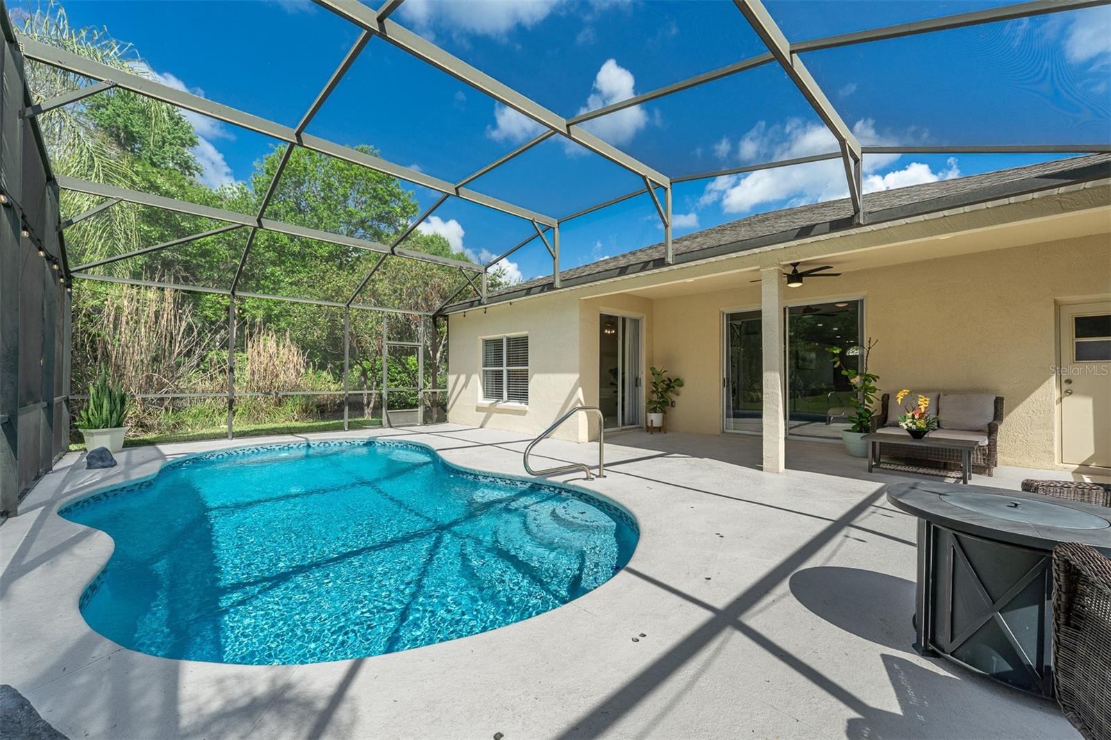 STONEYBROOK - Residential