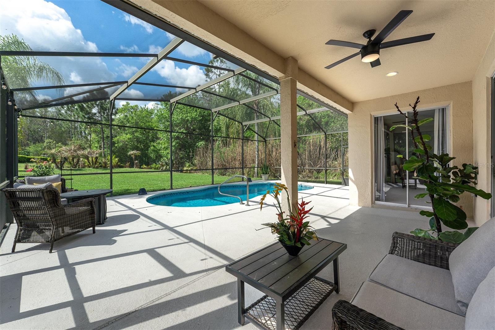 STONEYBROOK - Residential