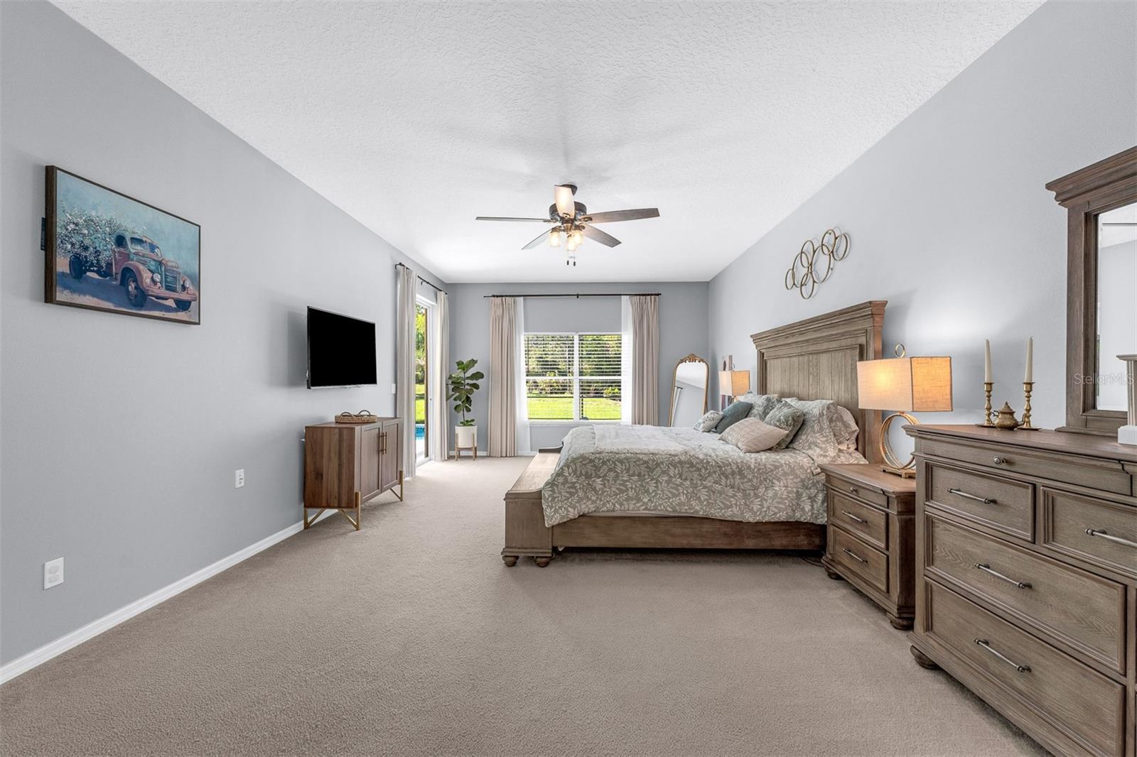 STONEYBROOK - Residential