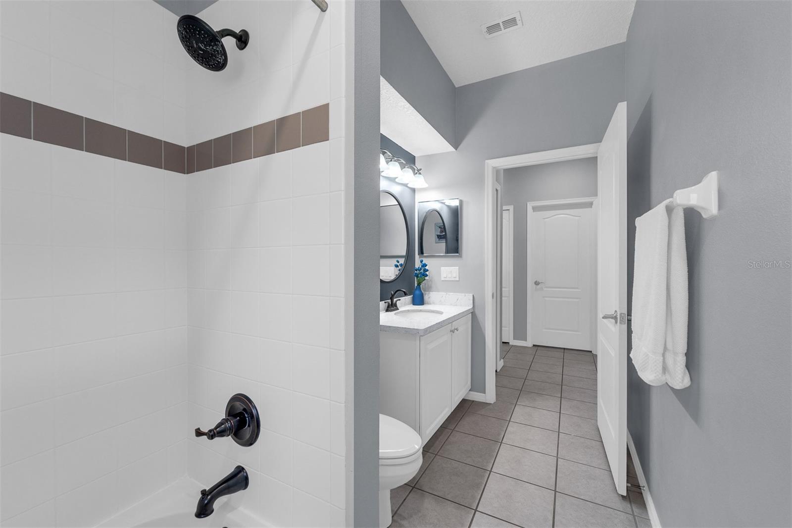 STONEYBROOK - Residential