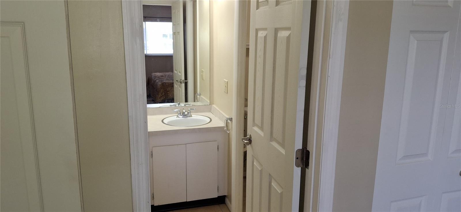 LAKES VILLAS CONDO I - Residential