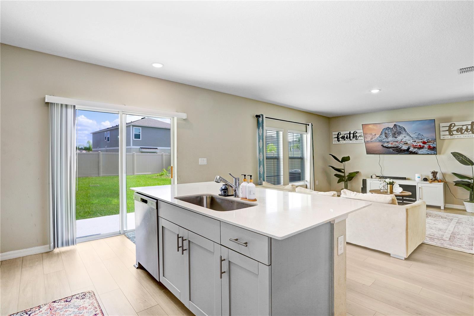 CROSSWIND POINT PH II - Residential Lease