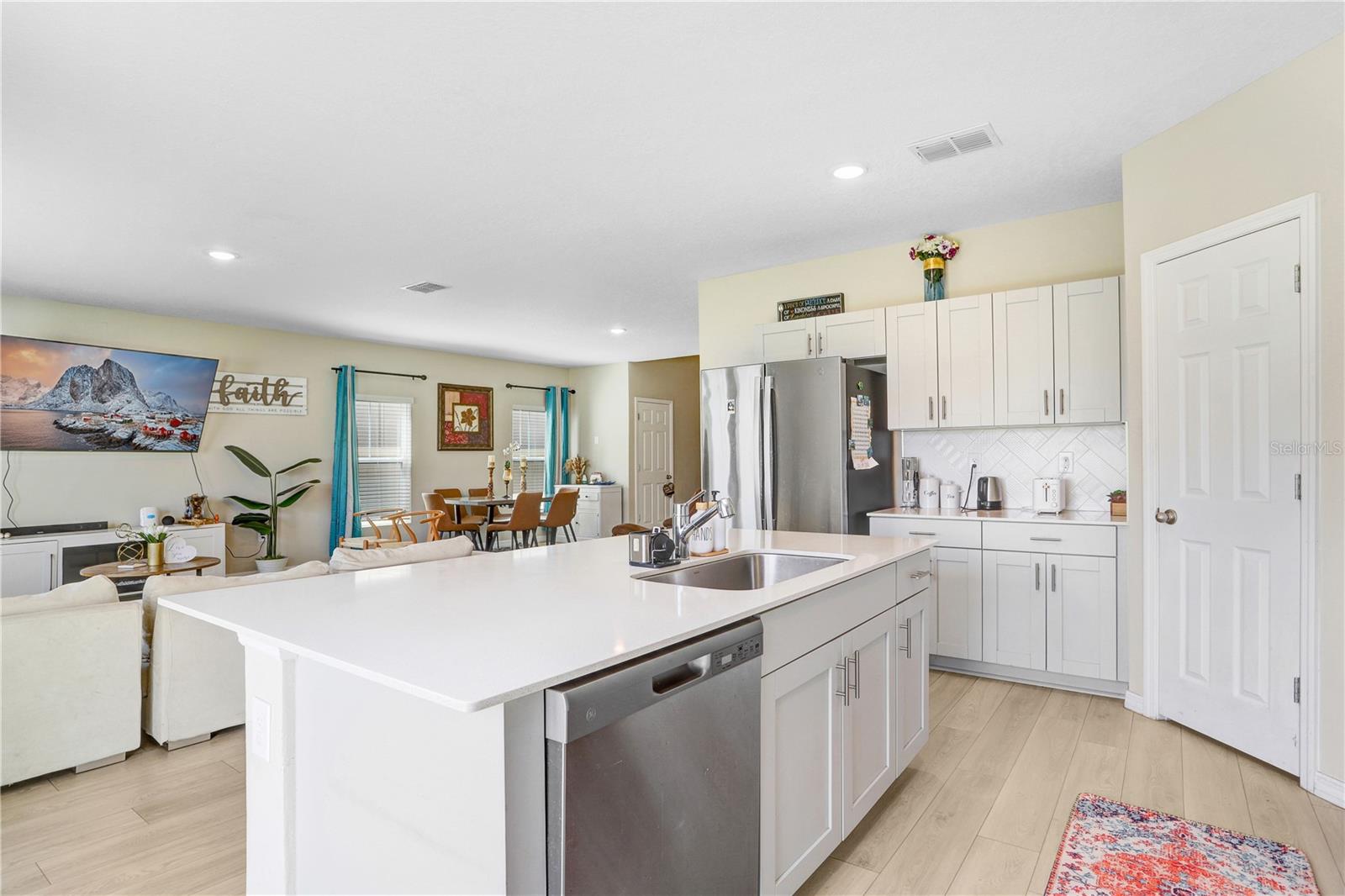 CROSSWIND POINT PH II - Residential Lease