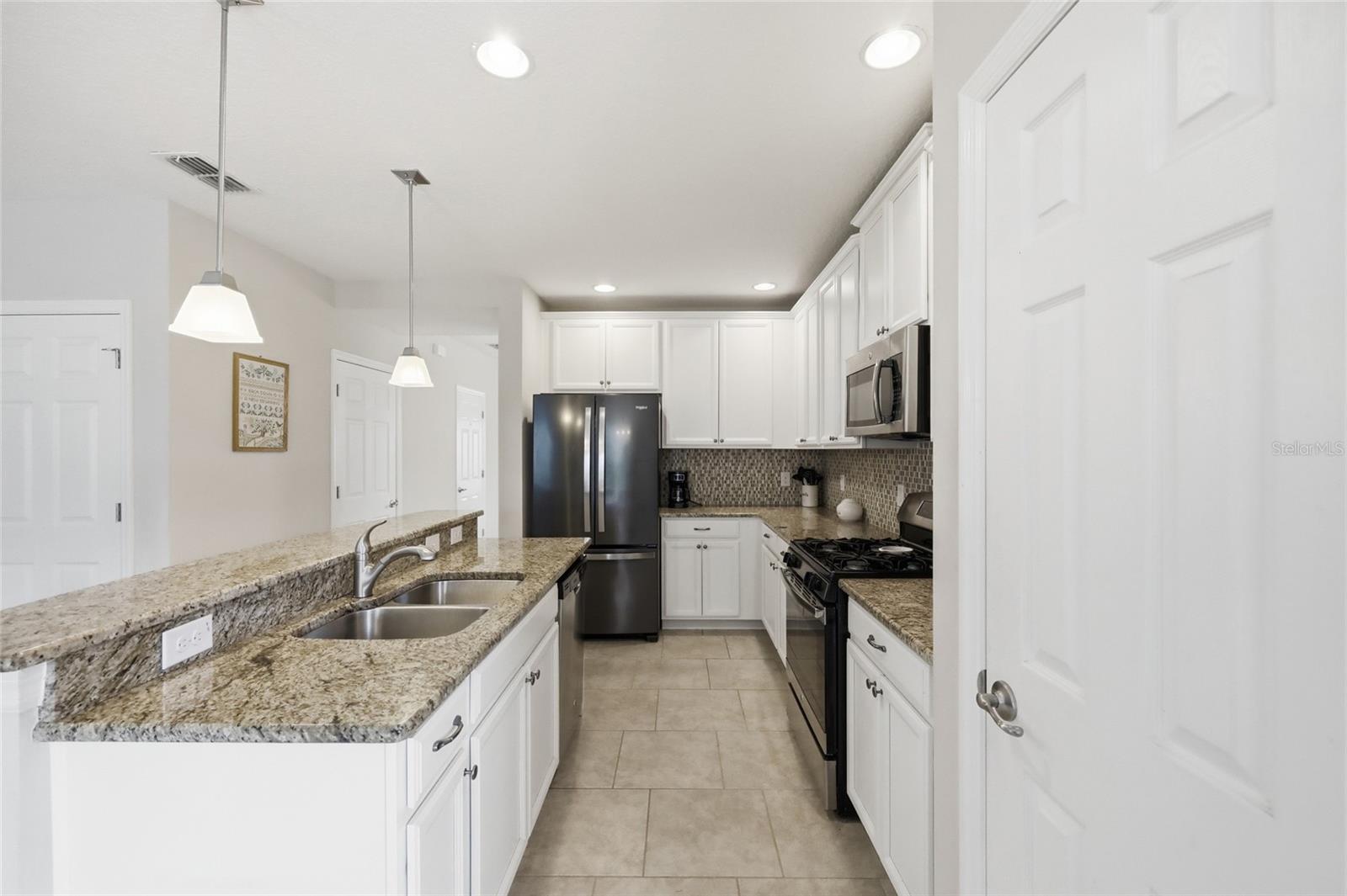 ARDMORE RESERVE - Residential