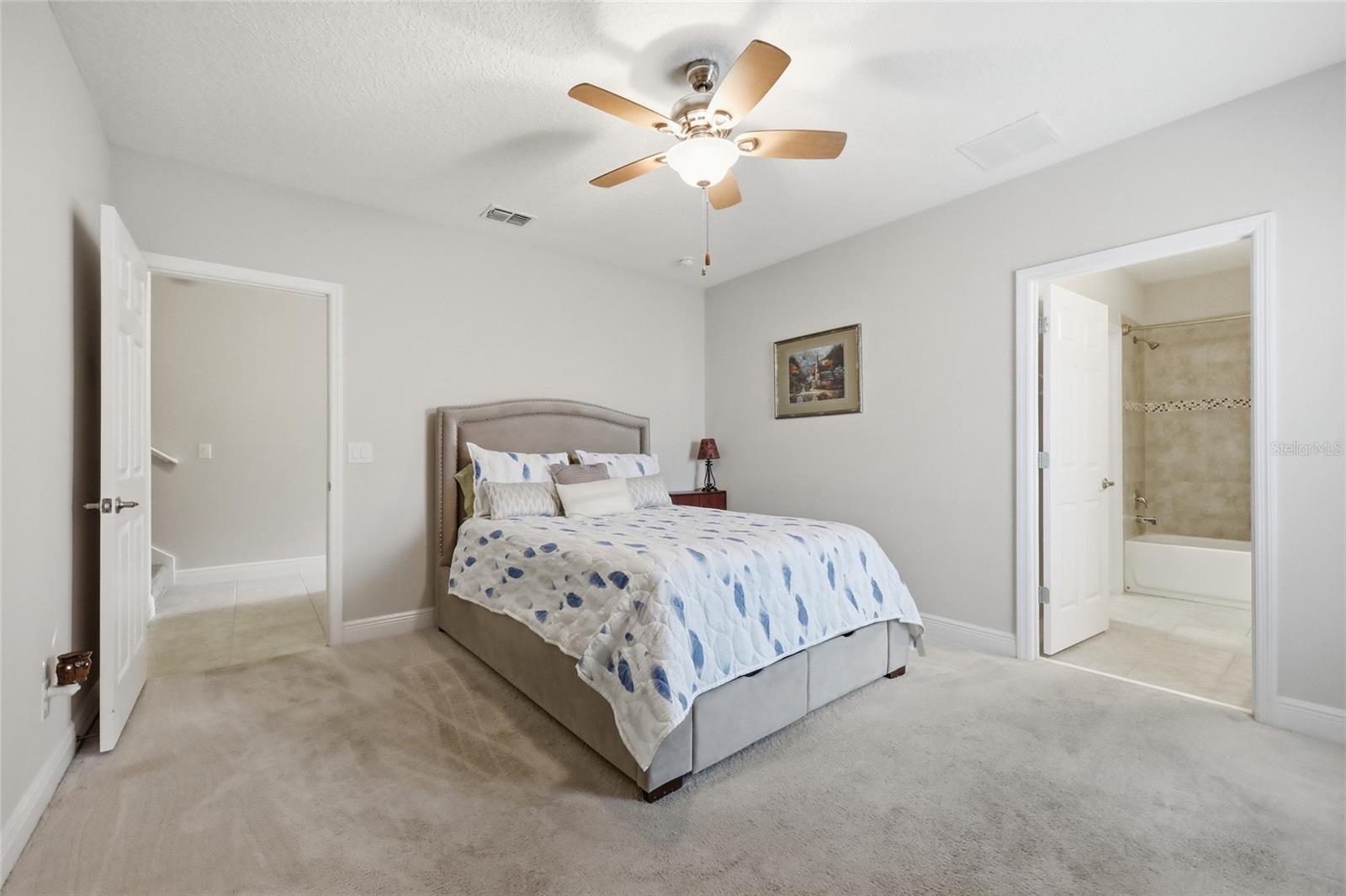 ARDMORE RESERVE - Residential