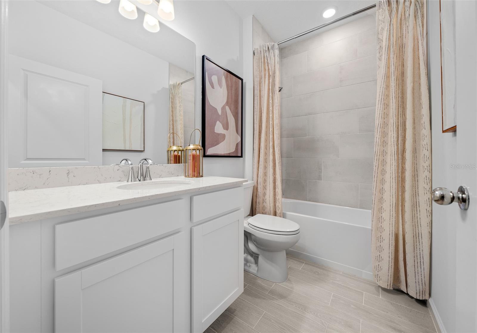 PIONEER RANCH - Residential