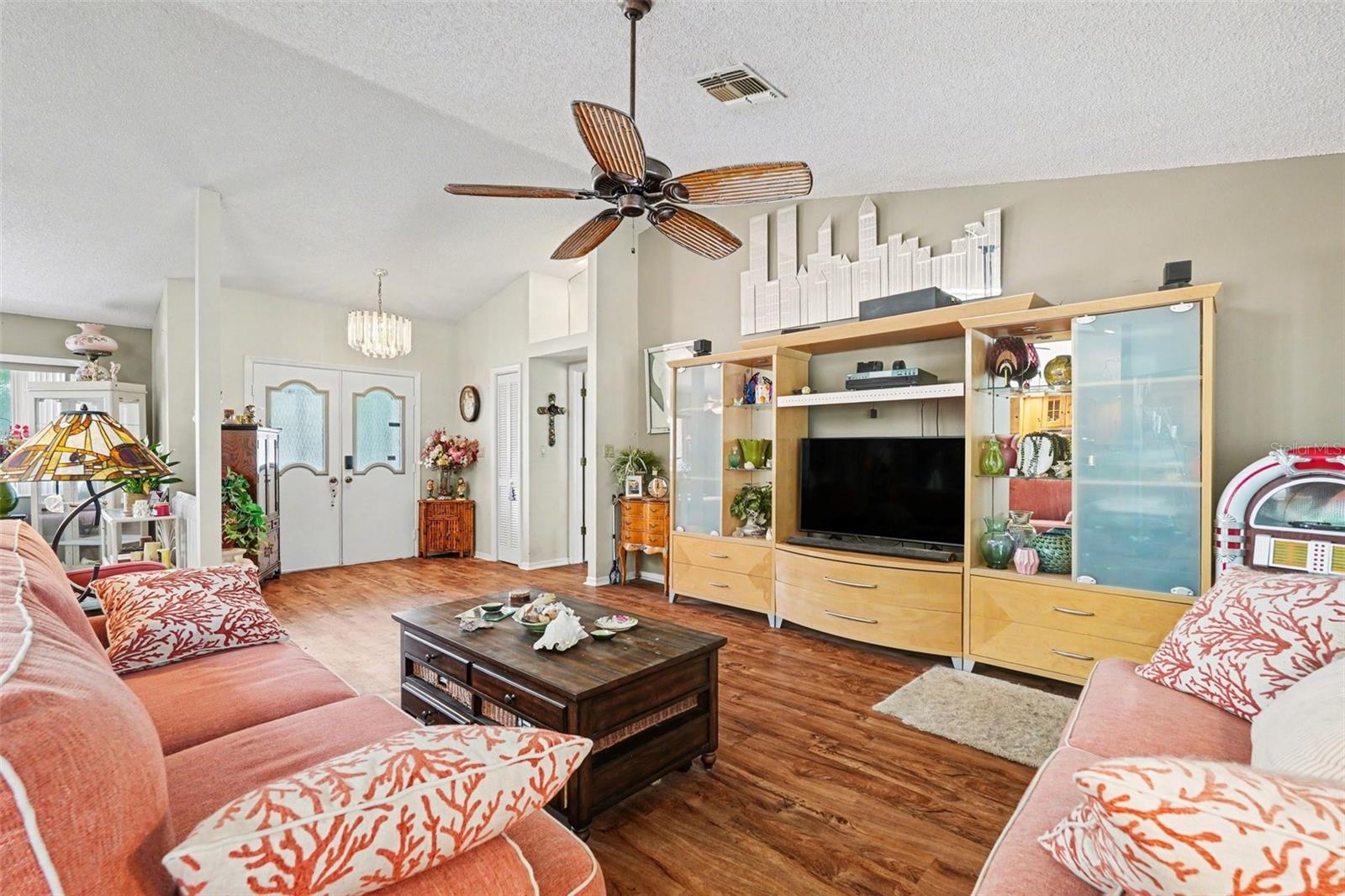 SPRING HILL UNIT 22 - Residential