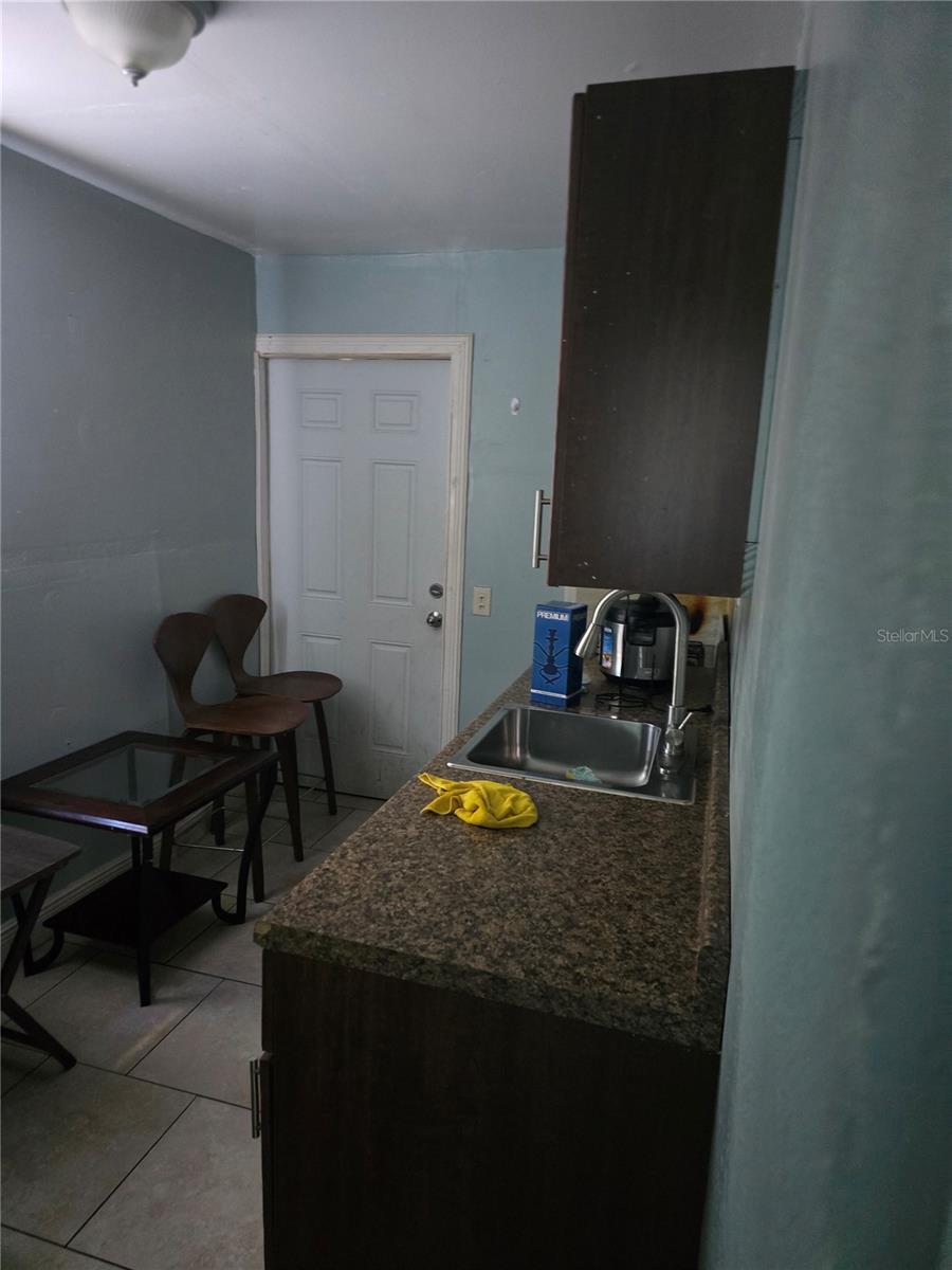 PINE CREST VILLA ADD - Residential