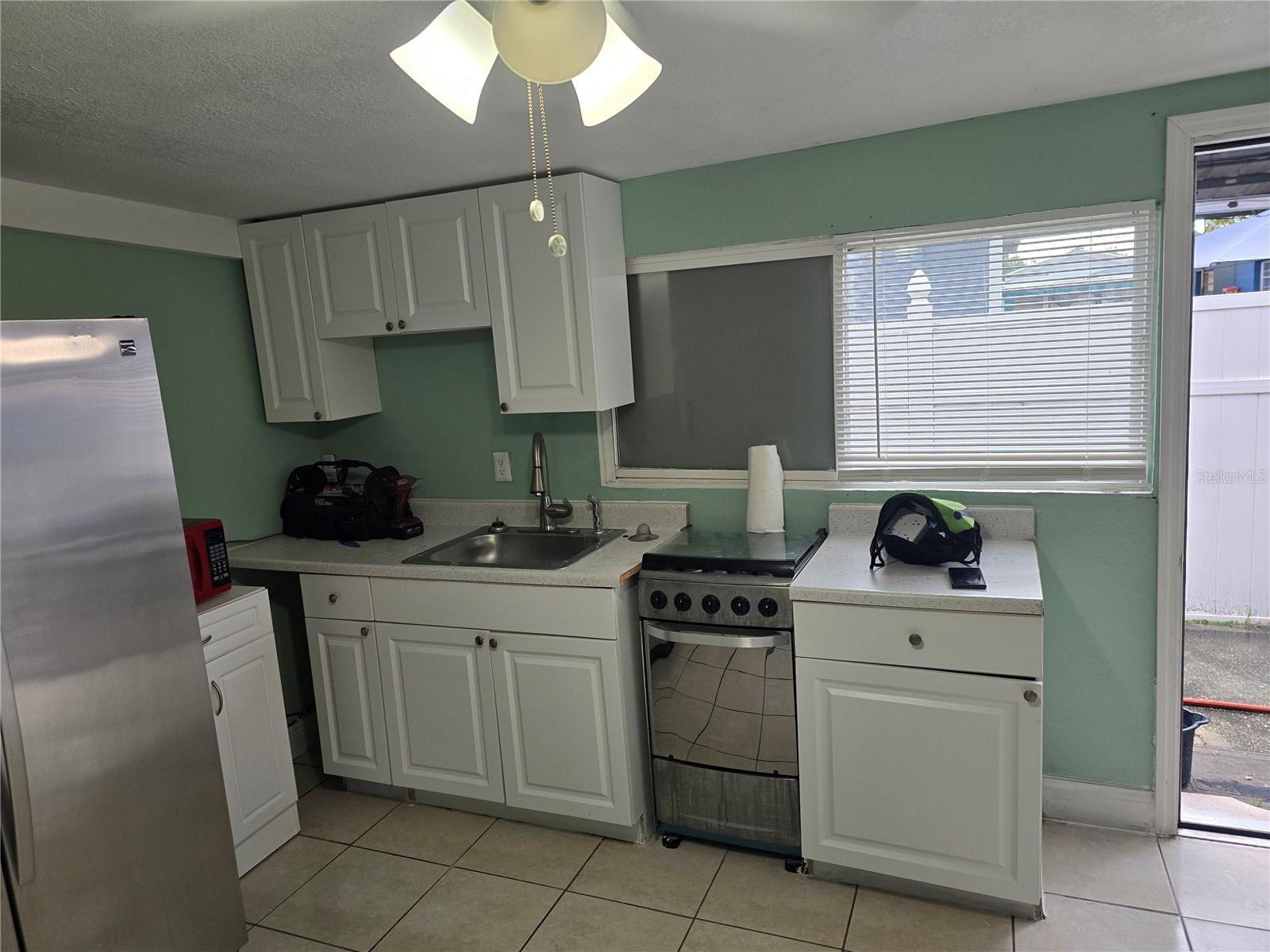 PINE CREST VILLA ADD - Residential