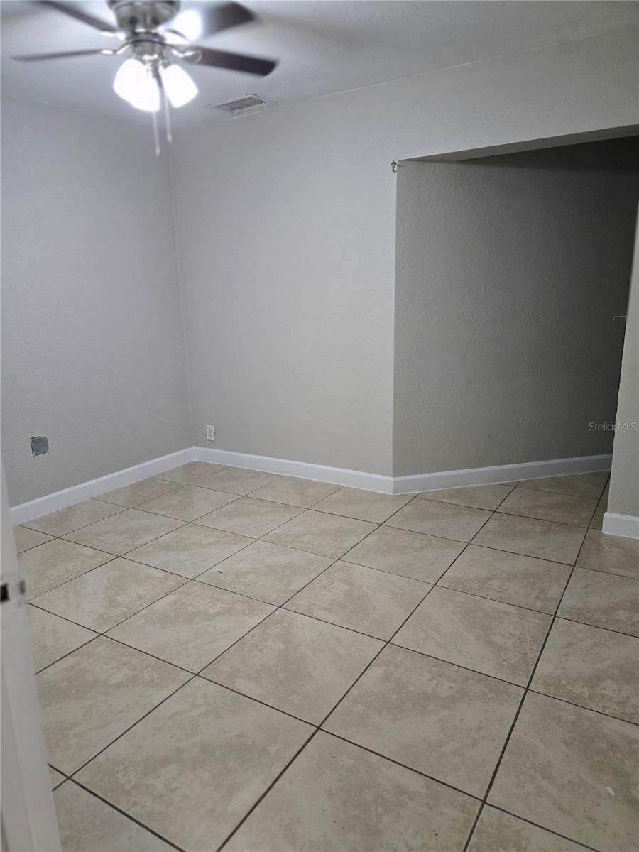 PINE CREST VILLA ADD - Residential