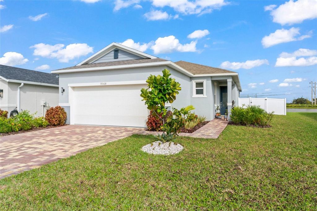 Photo of 9368 Sandy Bluffs Circle, Parrish, FL 34219 (MLS # TB8424115)