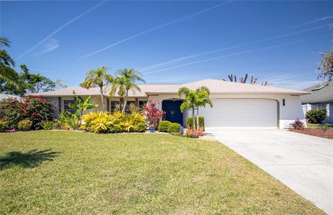 3323 RINGWOOD MEADOW SARASOTA FL 34235