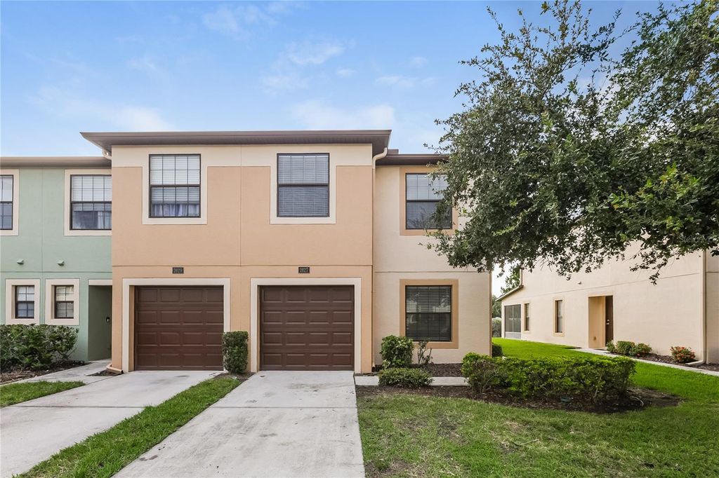 Photo of 2627 Oleander Lakes Drive, Brandon, FL 33511 (MLS # TB8429918)