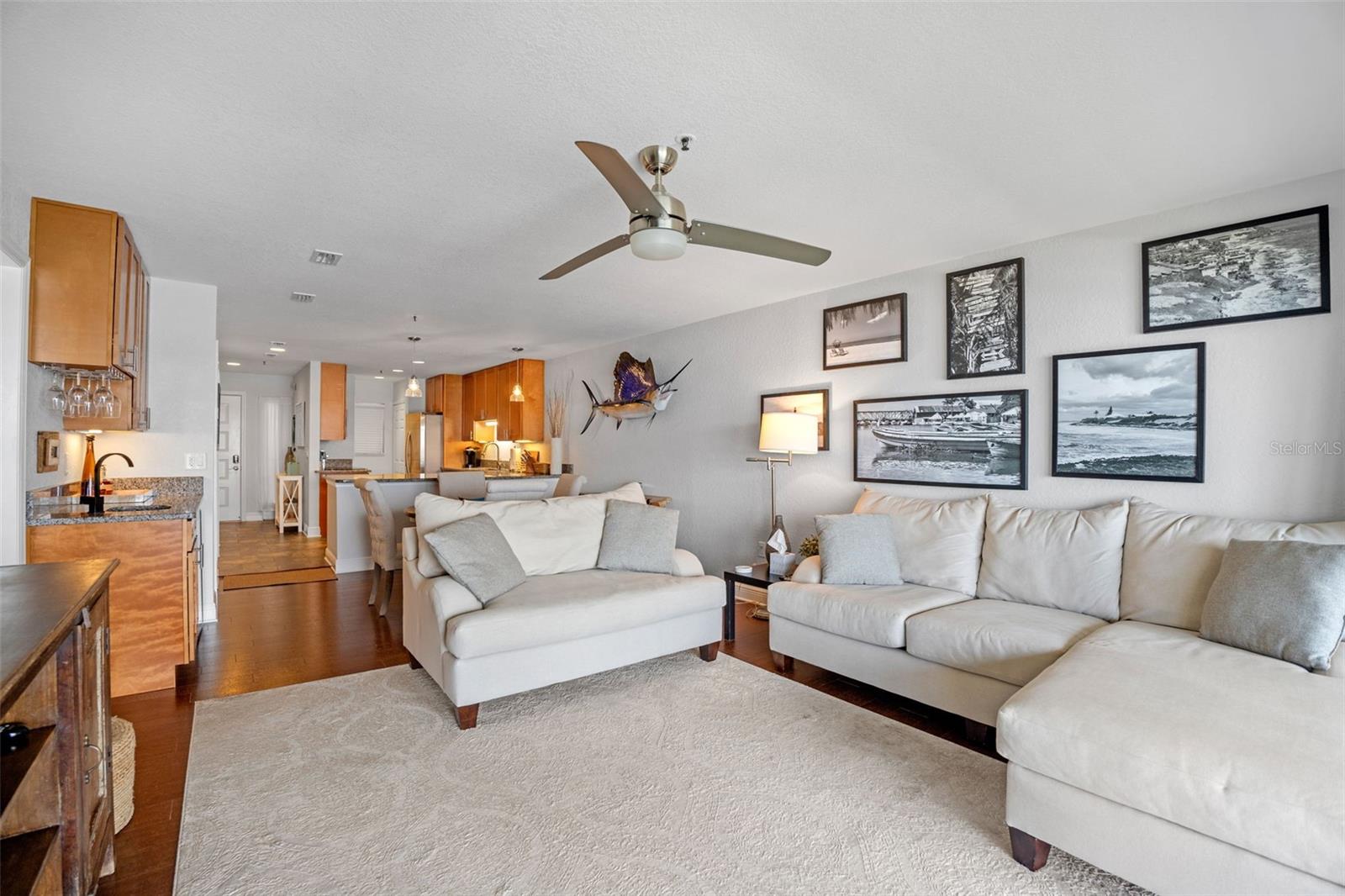 442 BOUCHELLE DRIVE 203