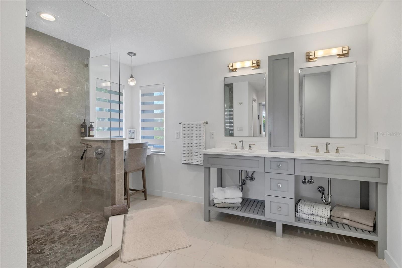 SOUTHBAY YACHT & RACQUET CLUB - Residential