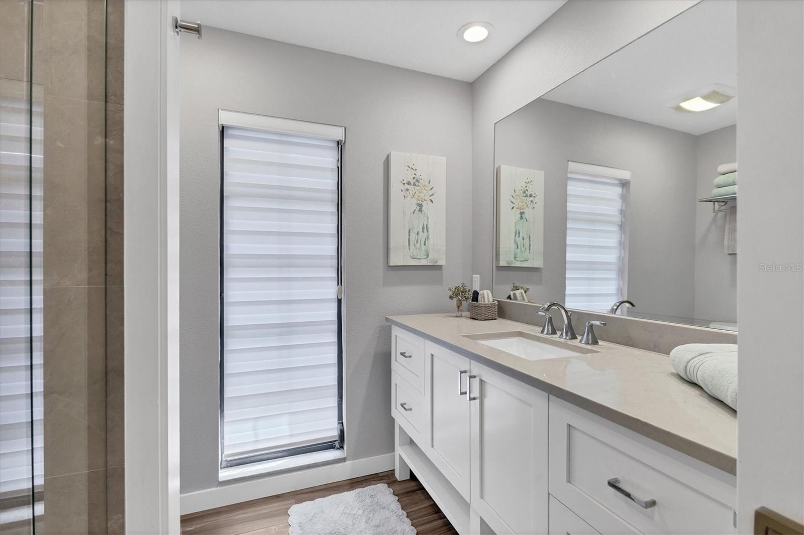 SOUTHBAY YACHT & RACQUET CLUB - Residential