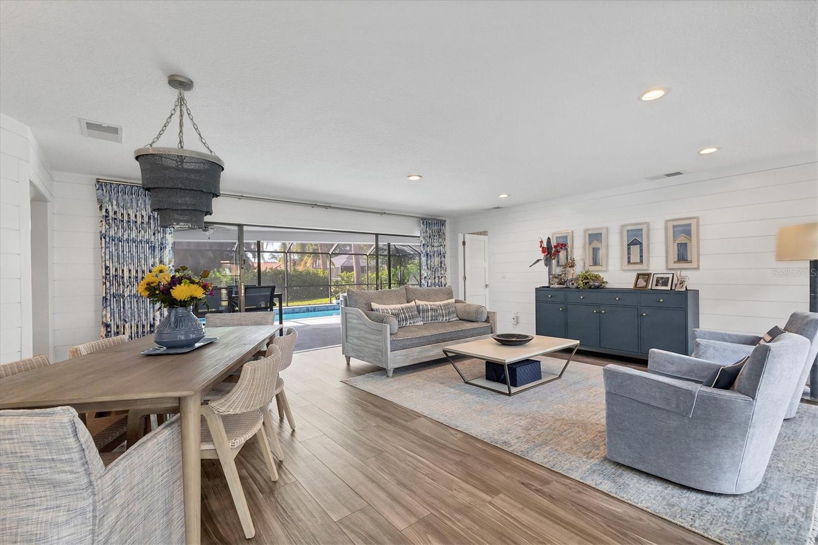 SOUTHBAY YACHT & RACQUET CLUB - Residential