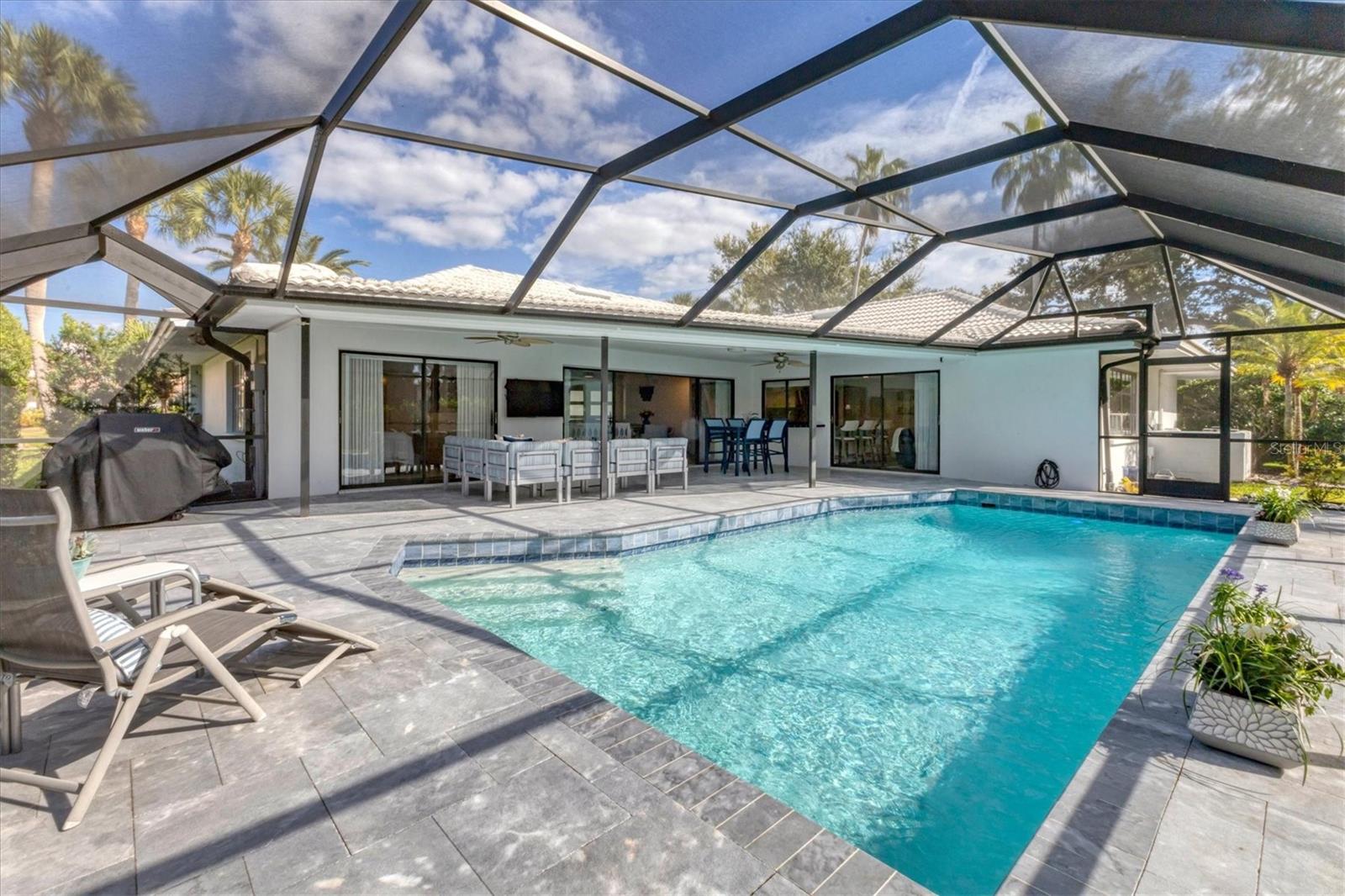 SOUTHBAY YACHT & RACQUET CLUB - Residential