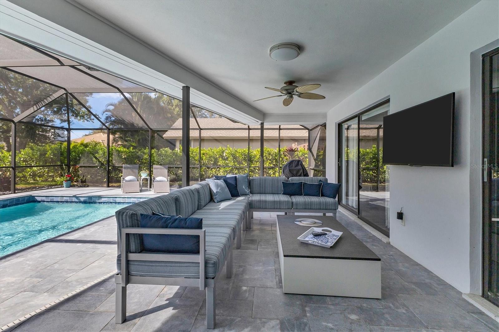 SOUTHBAY YACHT & RACQUET CLUB - Residential