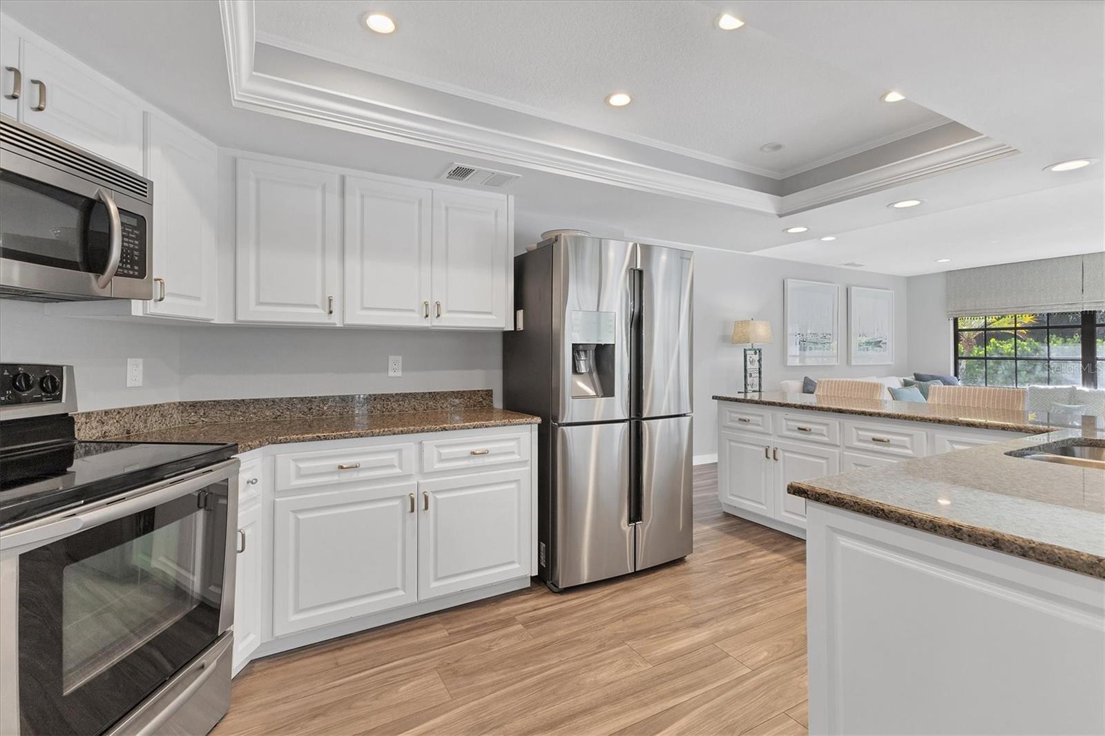 SOUTHBAY YACHT & RACQUET CLUB - Residential