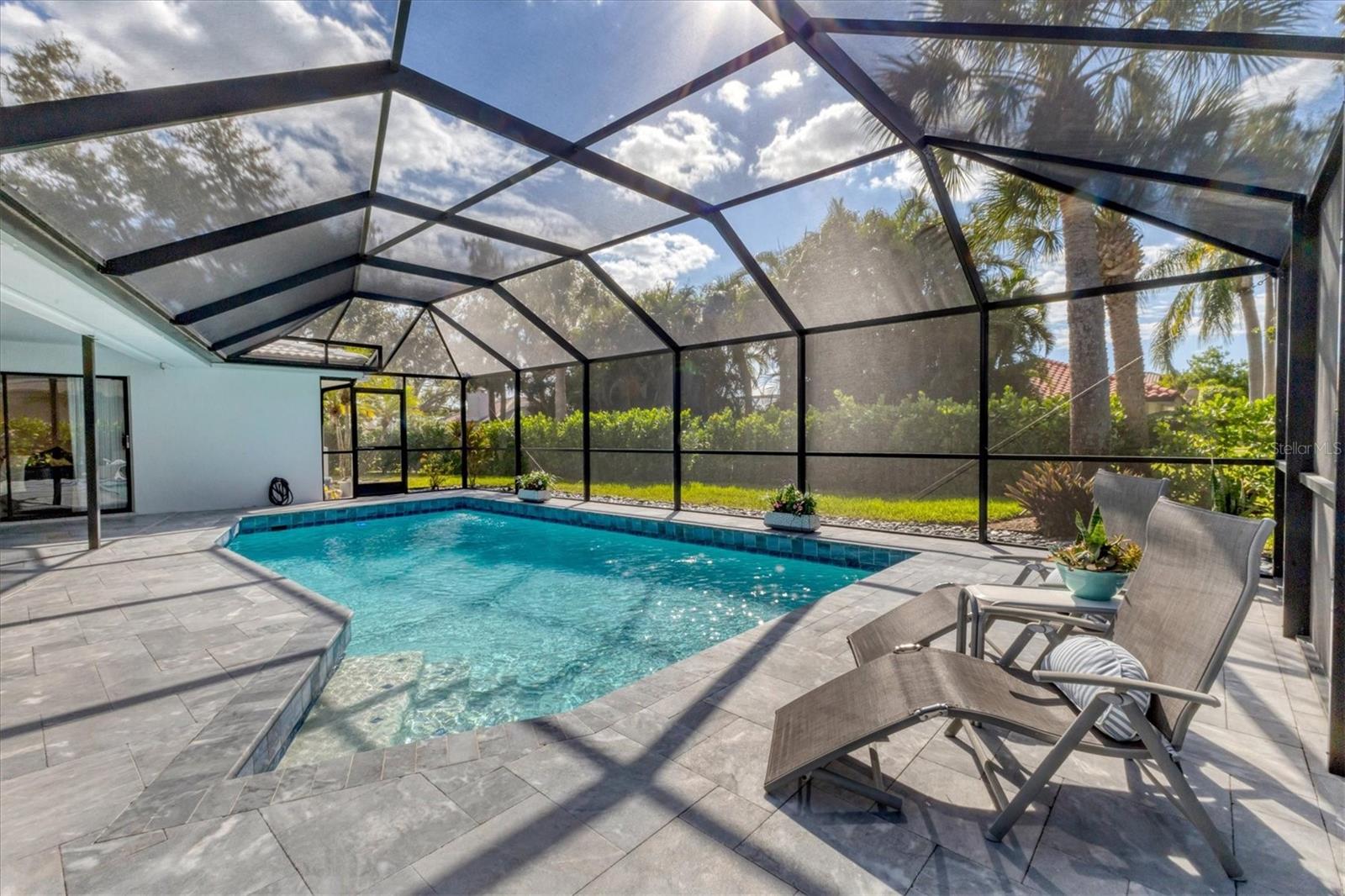 SOUTHBAY YACHT & RACQUET CLUB - Residential