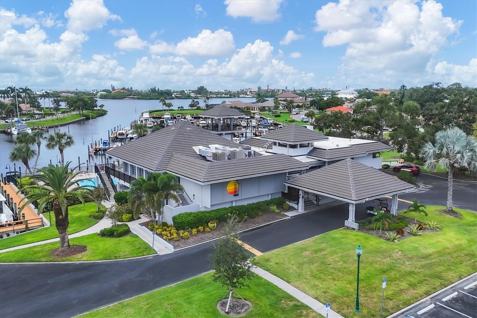 SOUTHBAY YACHT & RACQUET CLUB - Residential