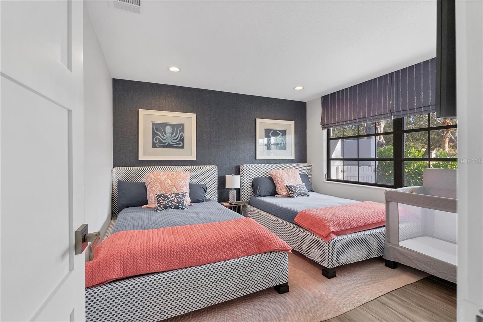 SOUTHBAY YACHT & RACQUET CLUB - Residential