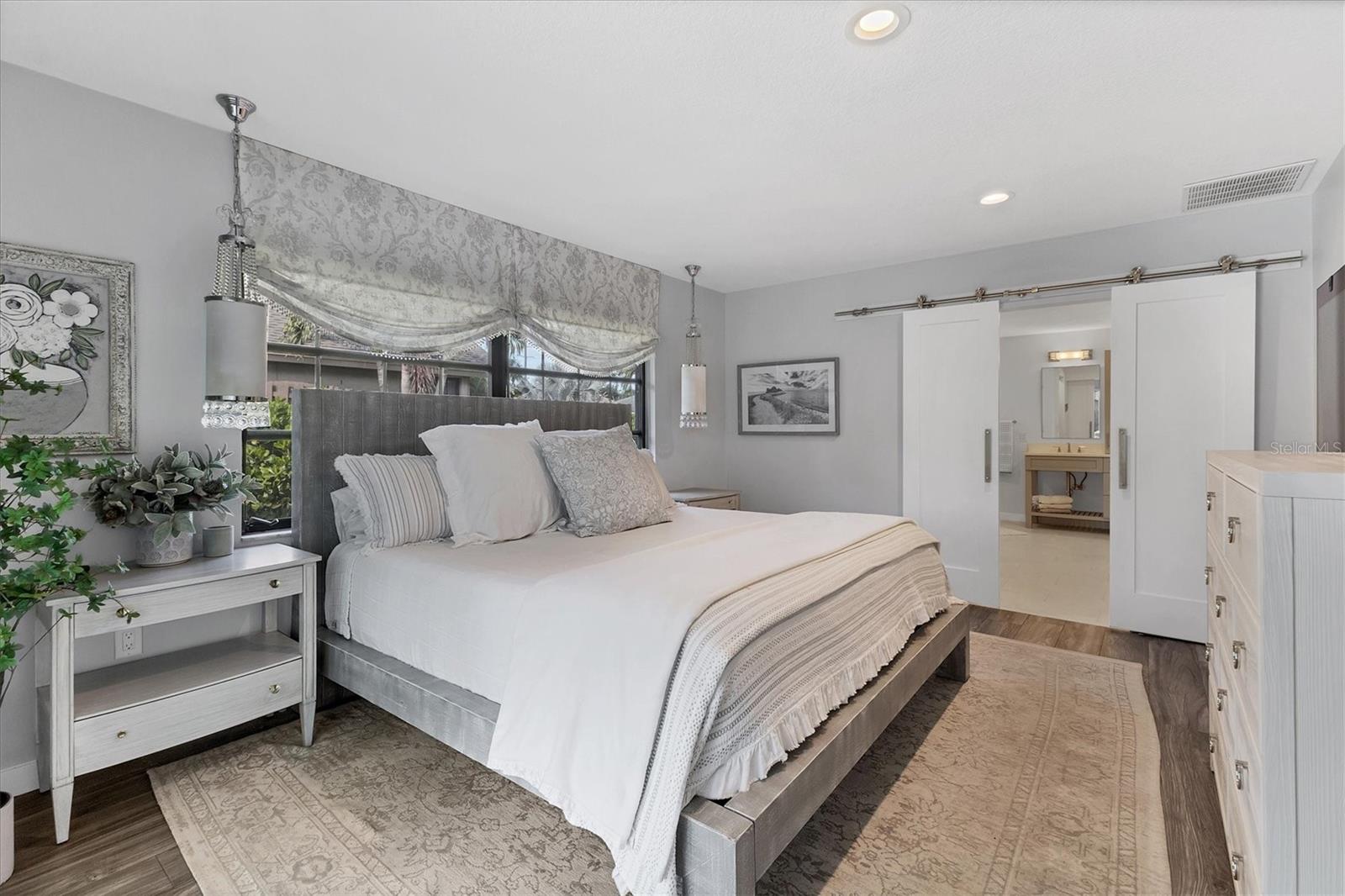 SOUTHBAY YACHT & RACQUET CLUB - Residential