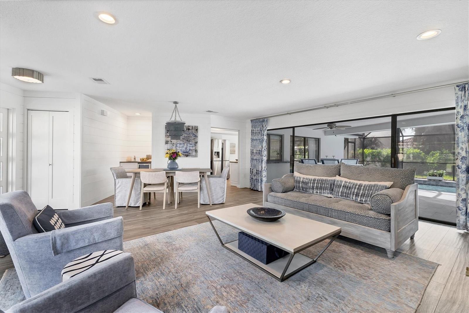 SOUTHBAY YACHT & RACQUET CLUB - Residential