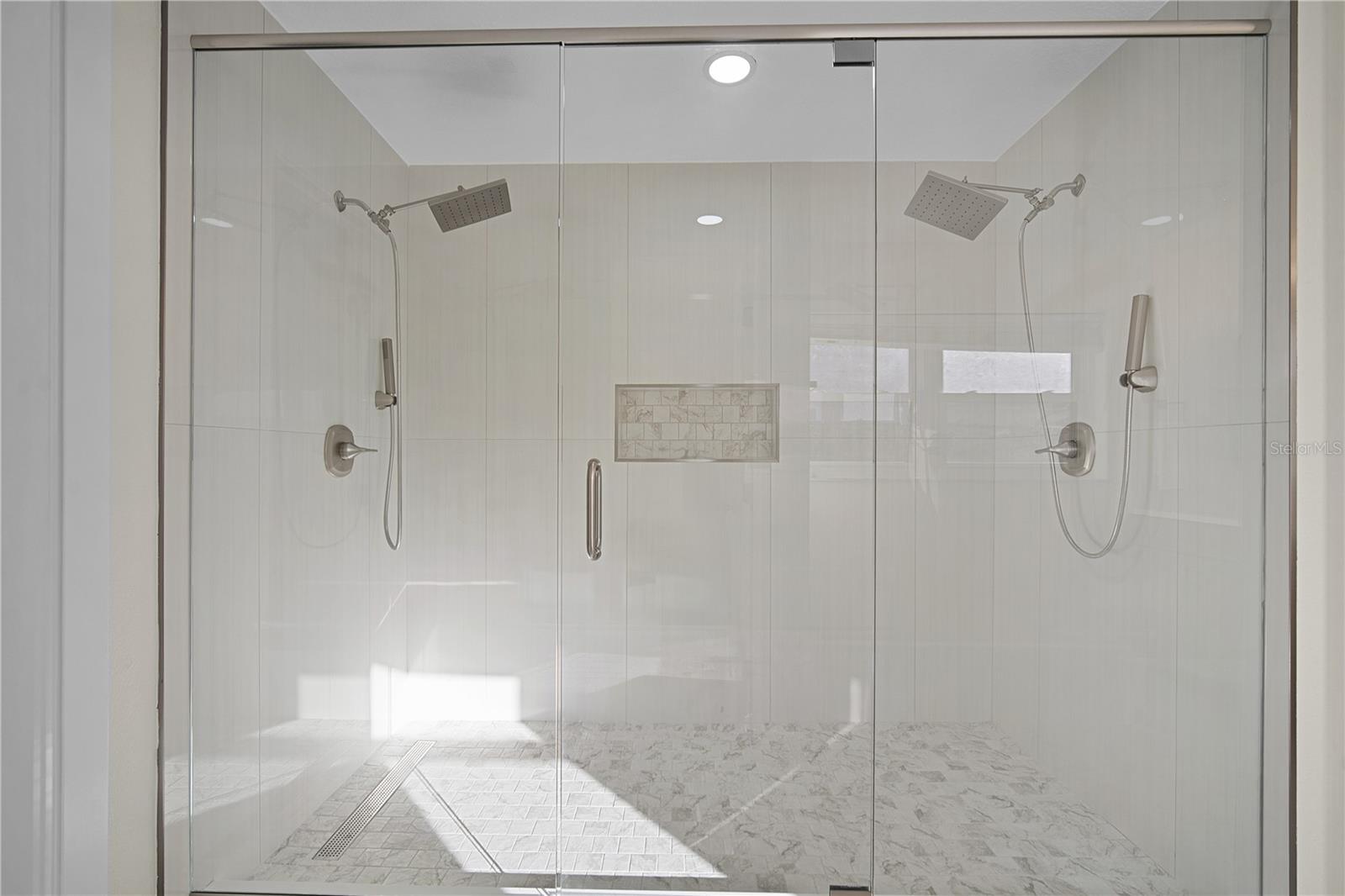 DOVER ESTATES - Residential