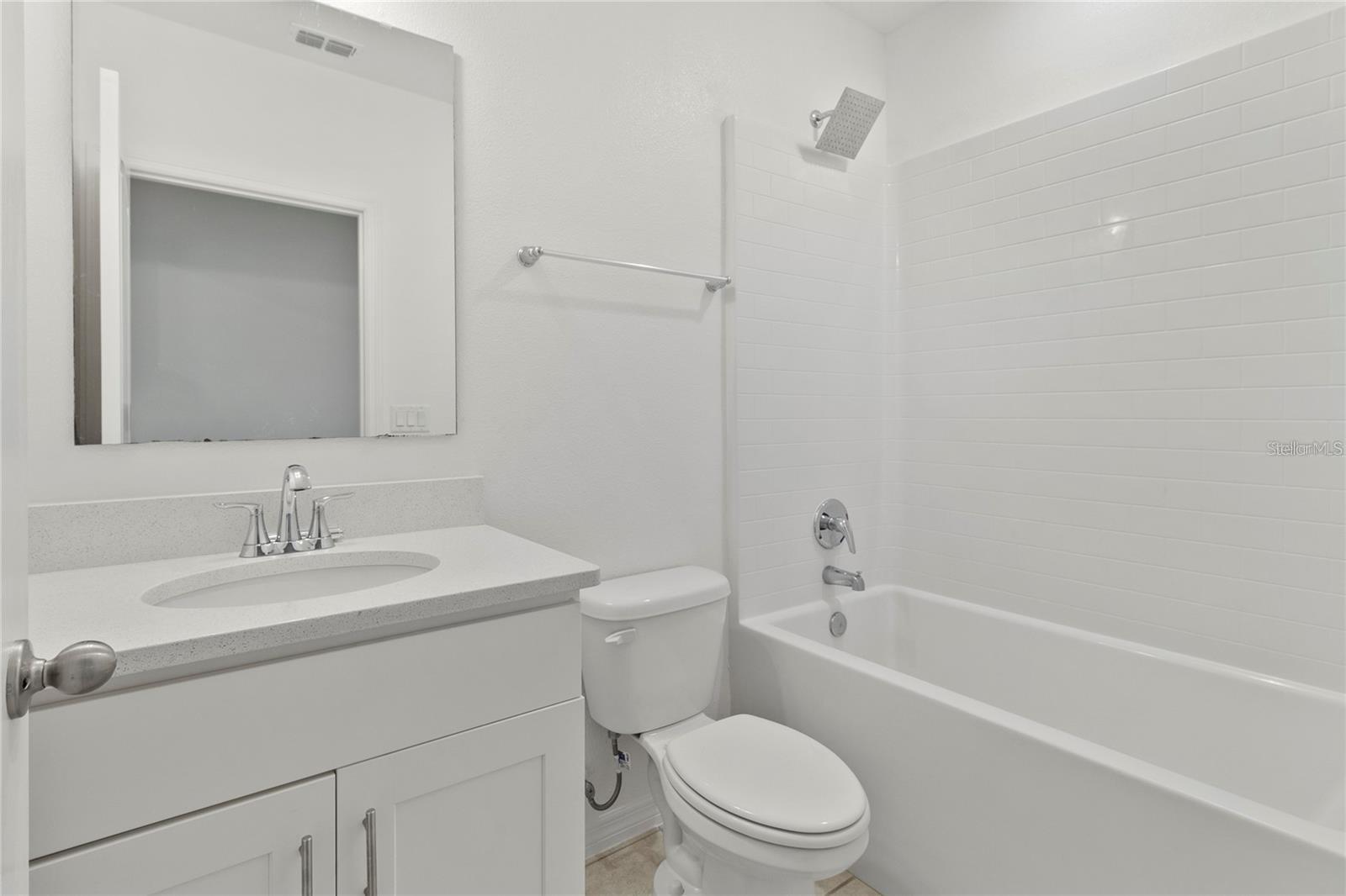 1154 OAK BLUFF DRIVE