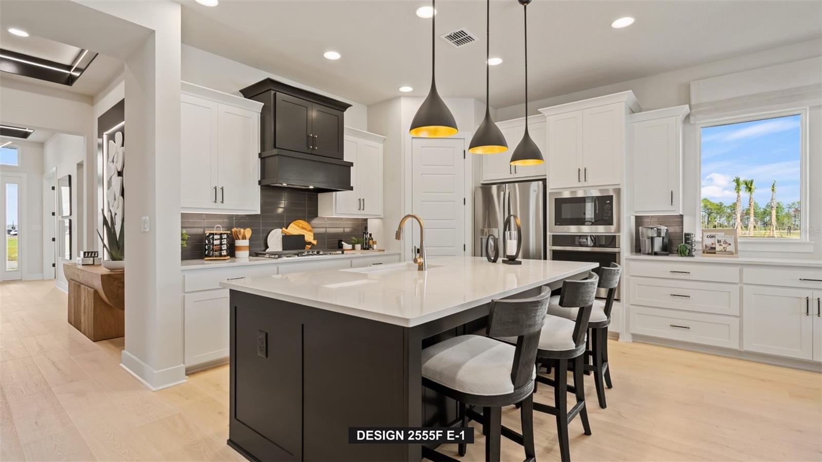 SEAIRE - PARRISH LAKES - Residential