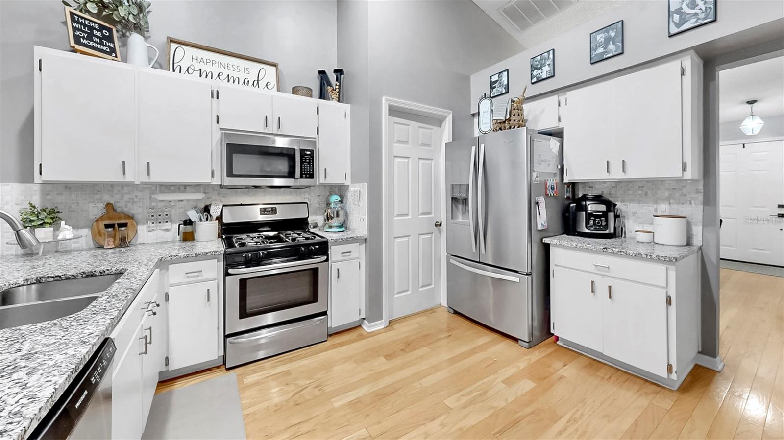 ANCLOTE RIVER ACRES - Residential