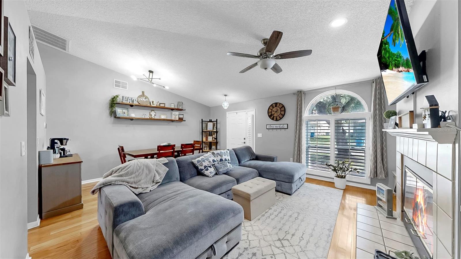 ANCLOTE RIVER ACRES - Residential