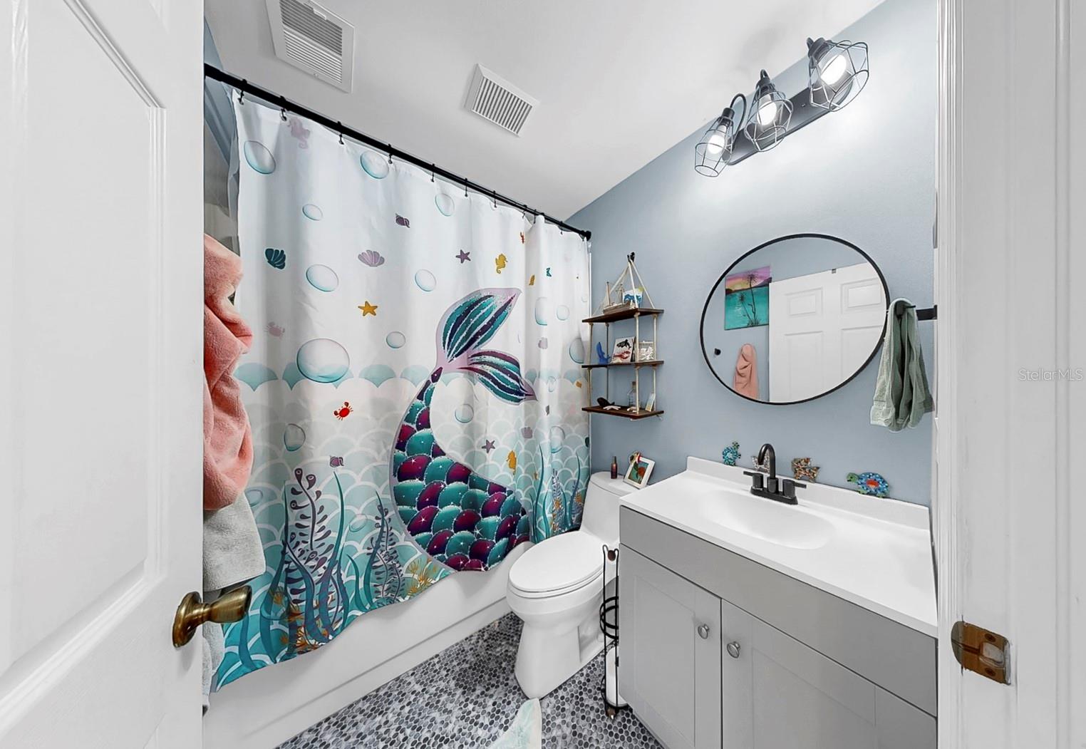 ANCLOTE RIVER ACRES - Residential