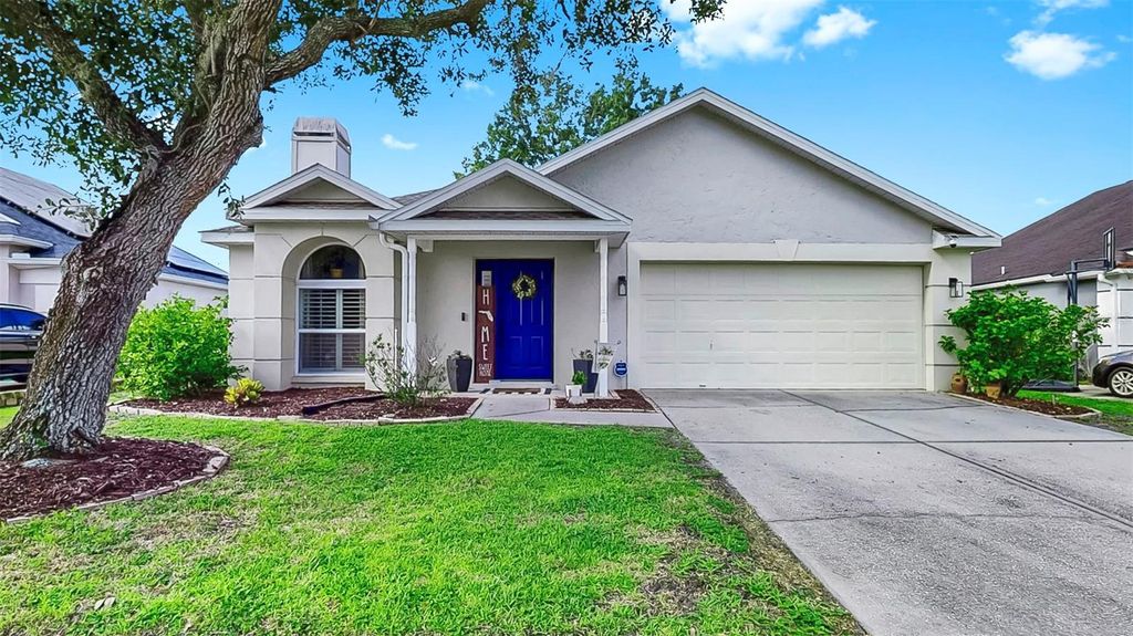 Photo of 28422 Tall Grass Drive, Wesley Chapel, FL 33543 (MLS # TB8436740)